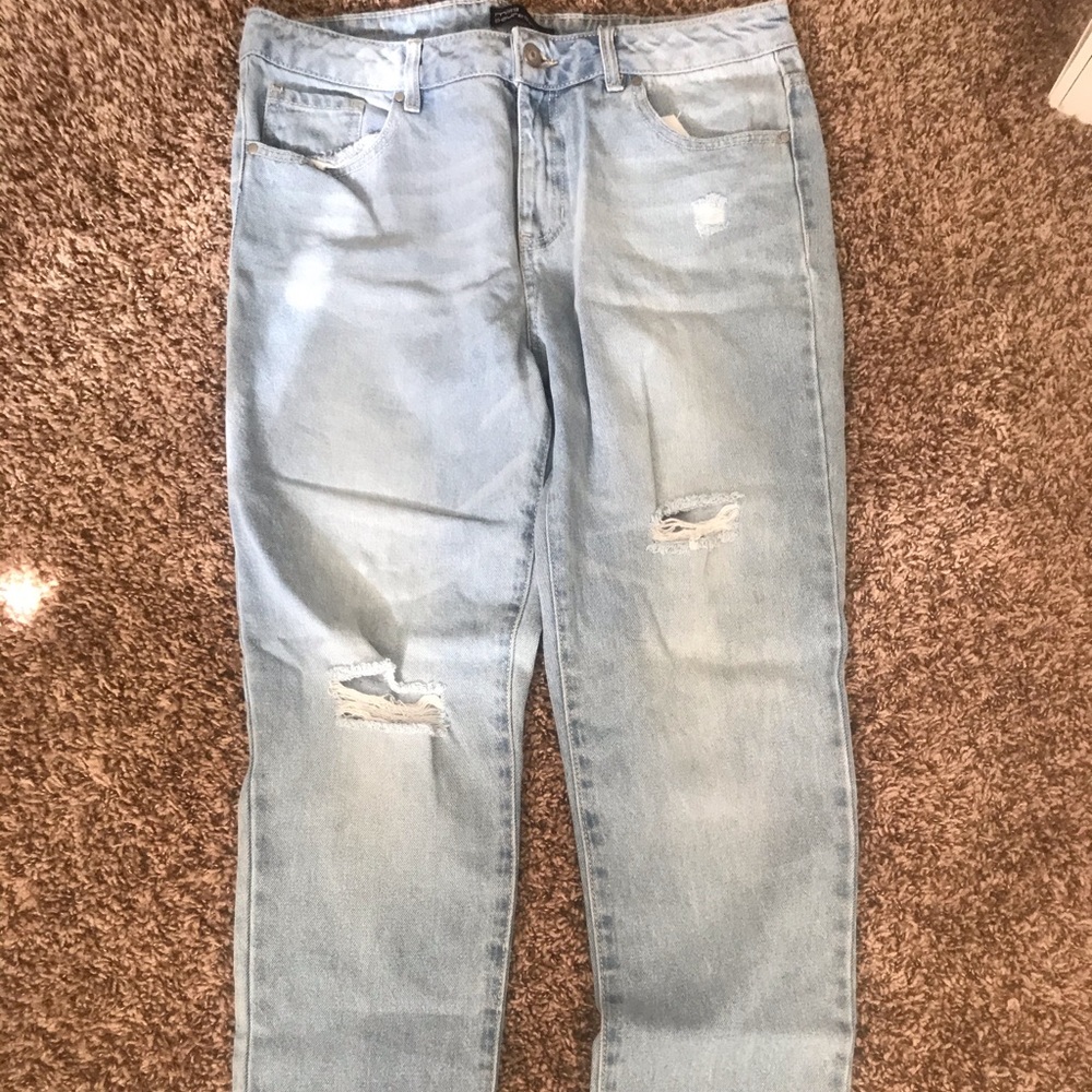 Light ankle length jeans